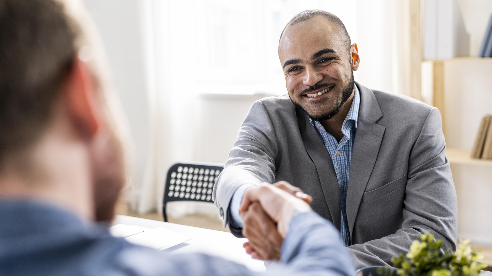 business-people-shaking-hands